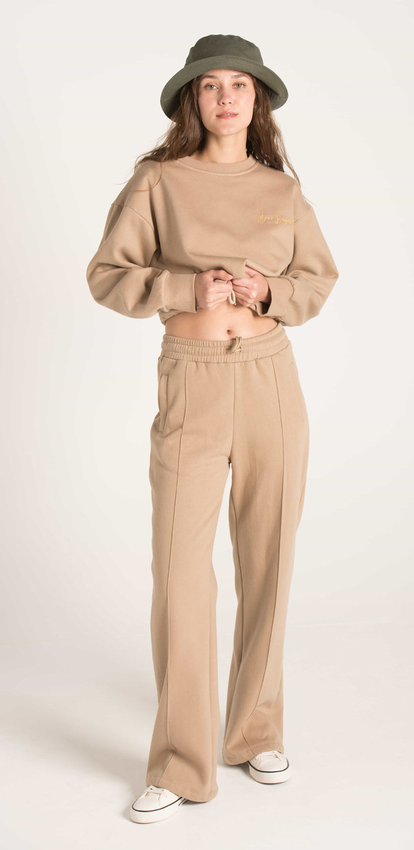 HIGH WAIST WIDE LEG SWEATPANTS W23WSP590