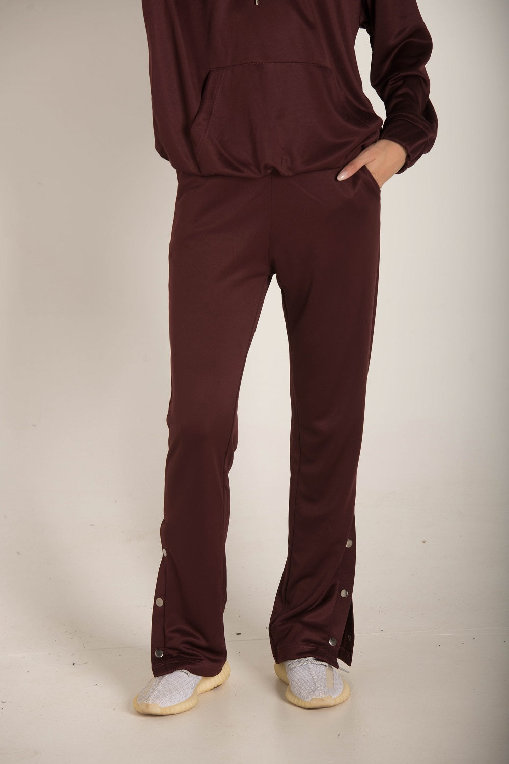 SIDE SPLITED PLAIN PANTS W23WSP619