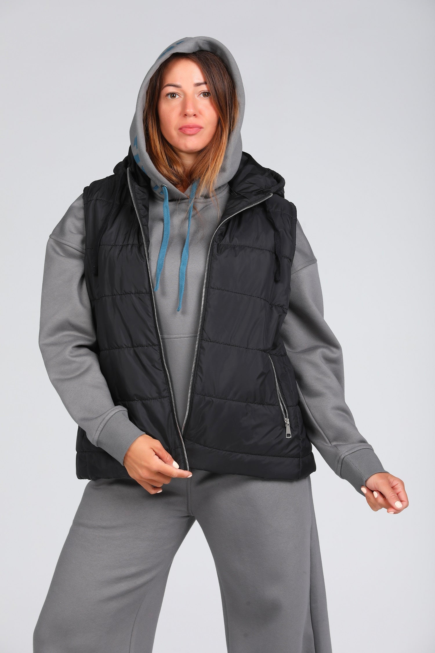 FRONT ZIPPER VEST WITH HOODIE W24WJK306