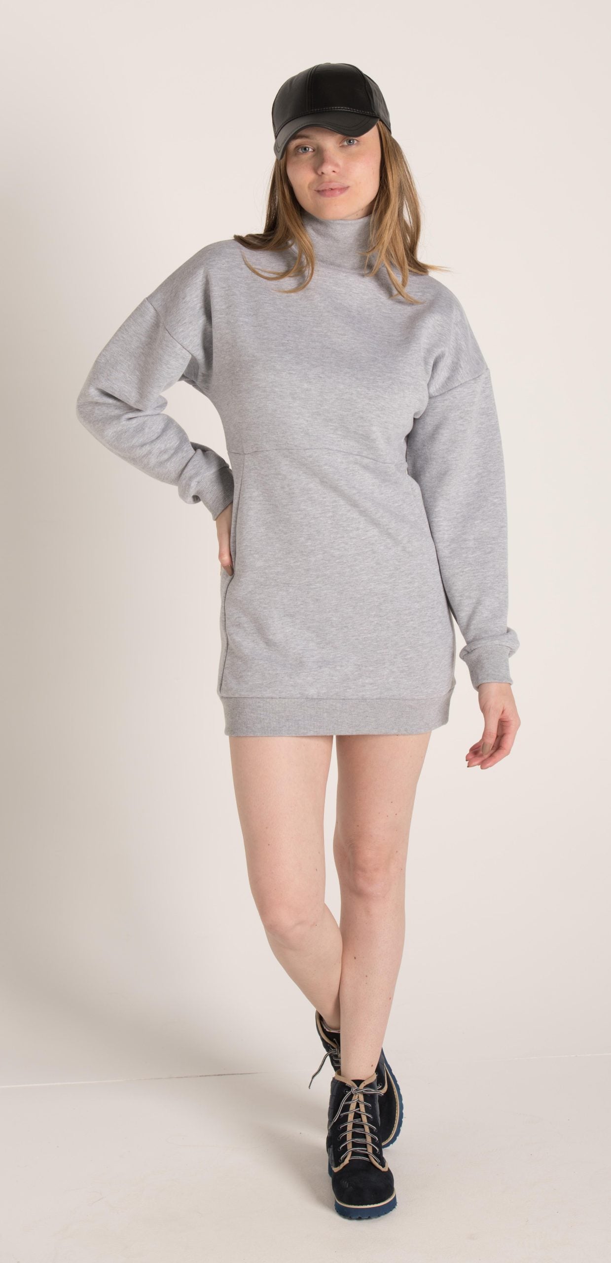 MODEST HIGH NECK SWEATSHIRT W23W581