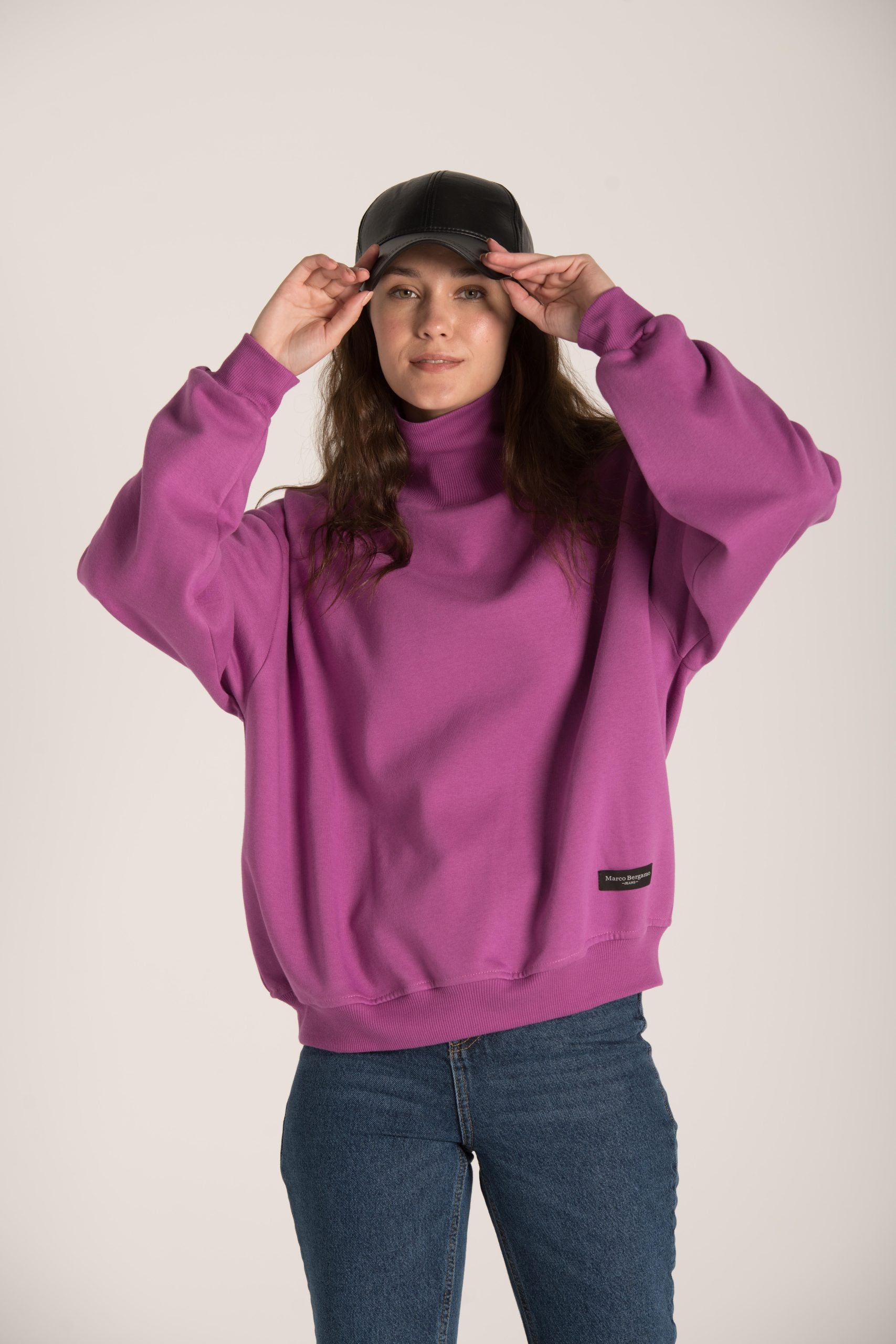 HIGH NECK PLAIN SWEATSHIRT W23W611