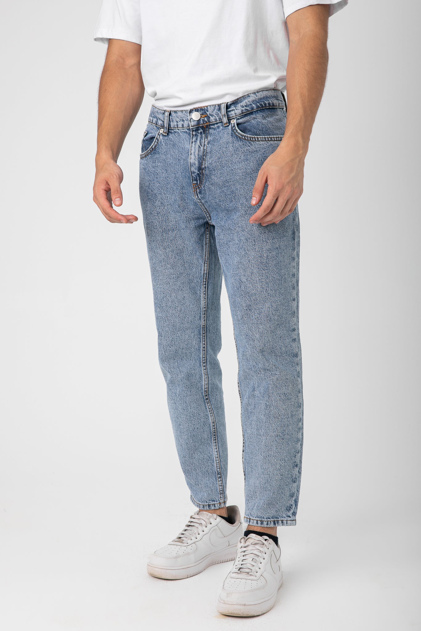 MEN JEANS STANDARD S22MJ002