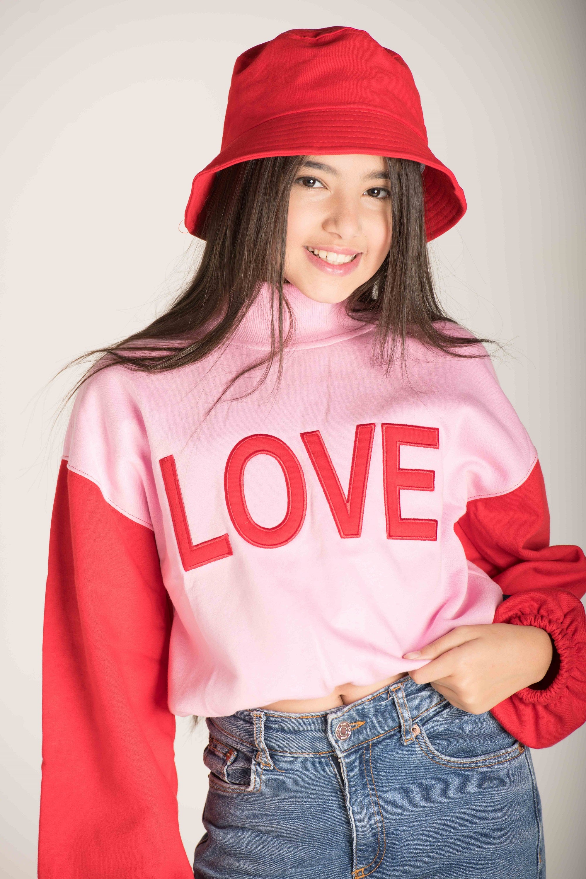 Love Embroidery Sweatshirt W23GSW670