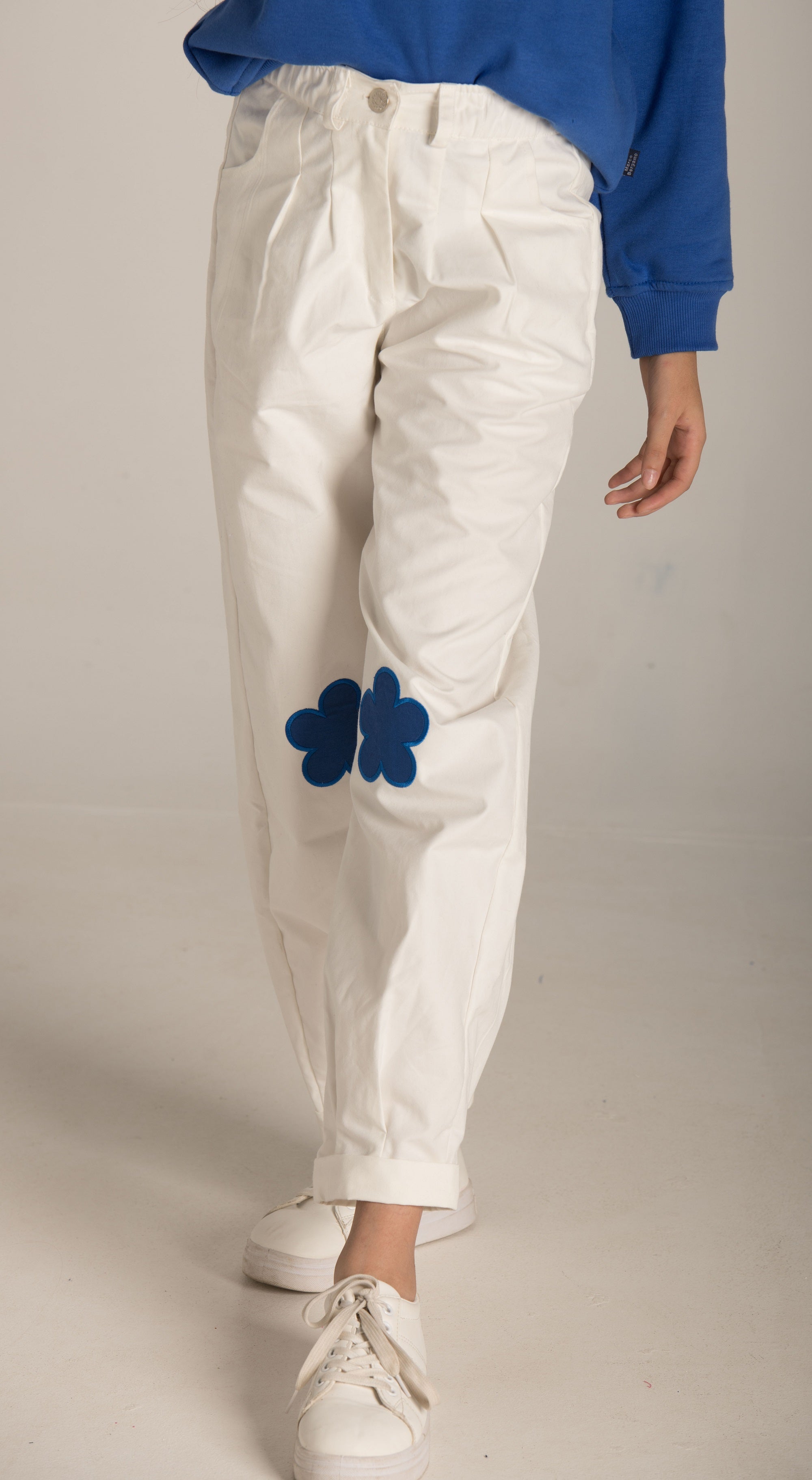 Flower Embroidery Pants W23GPT634