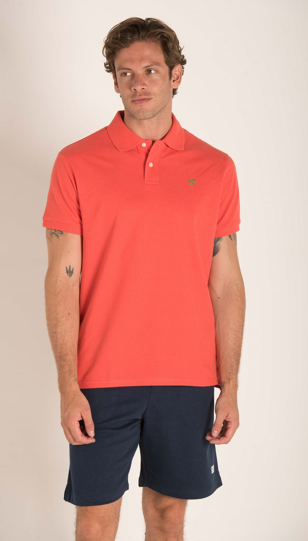 BASIC POLO WITH CONTRAST LOGO S23M162