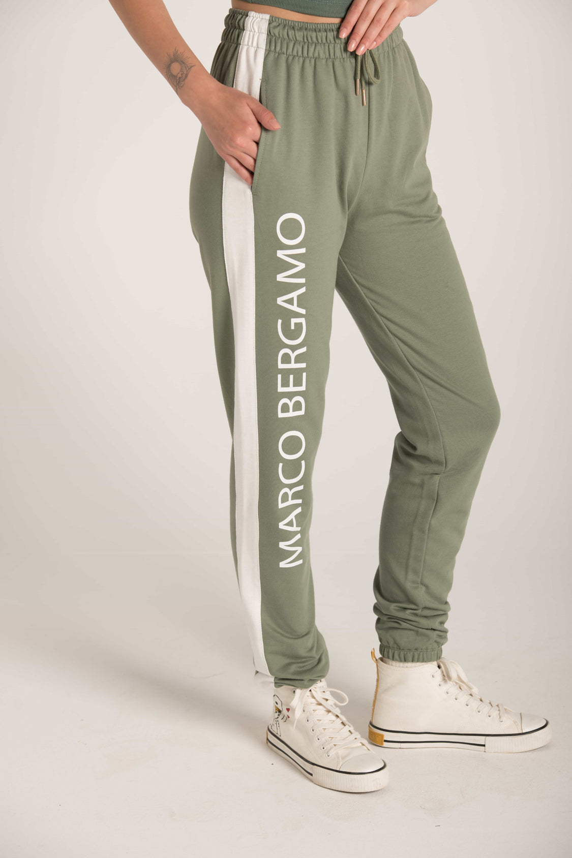 TWO COLOR PRINTED PANTS s22w136