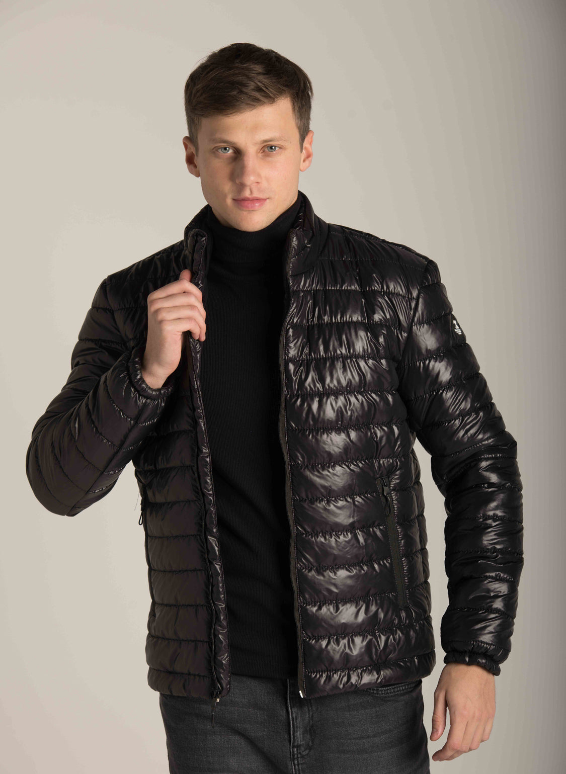 BASIC PUFFER JACKET W23MJK201