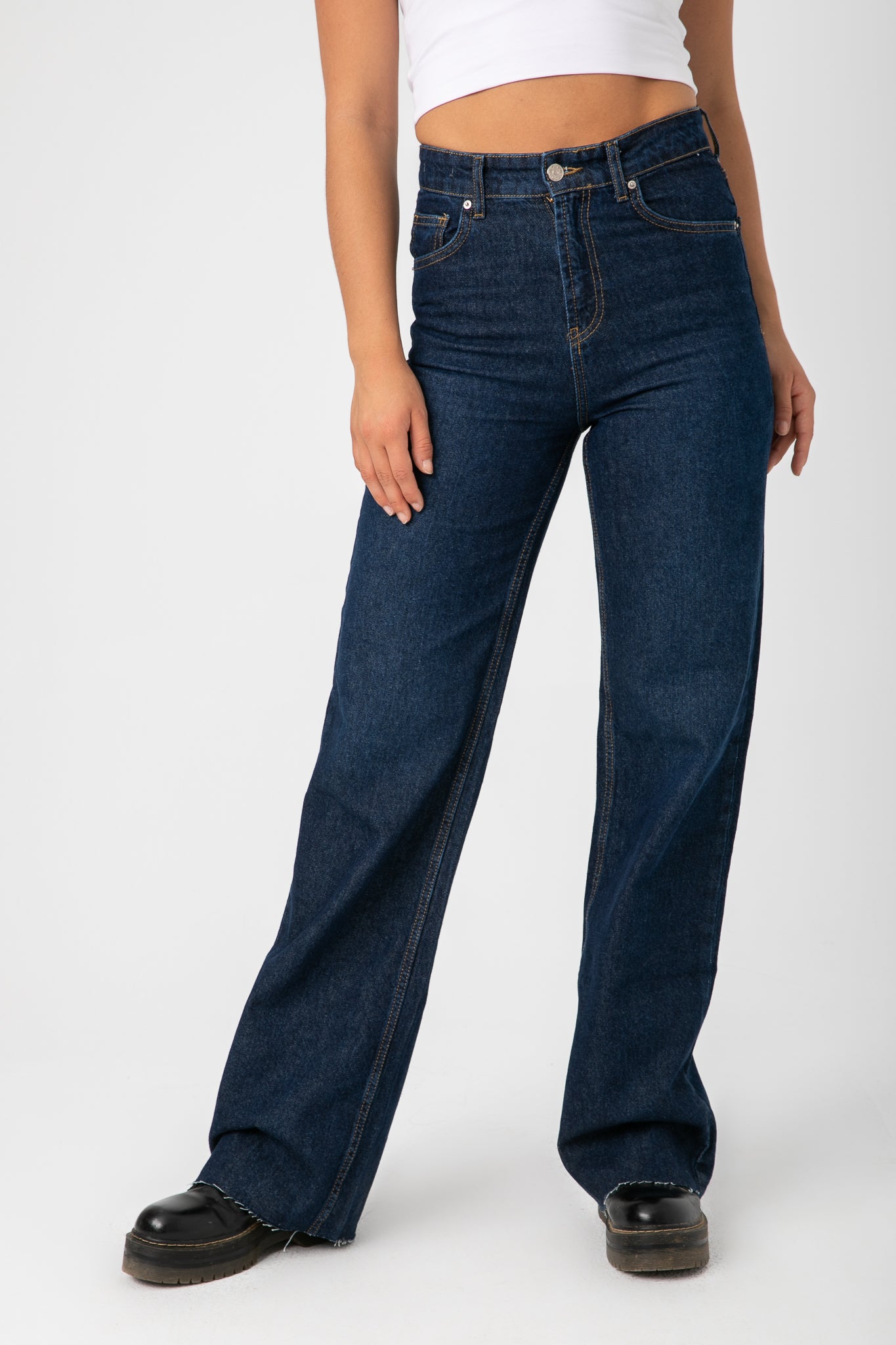 WOMEN JEANS WIDE LEG