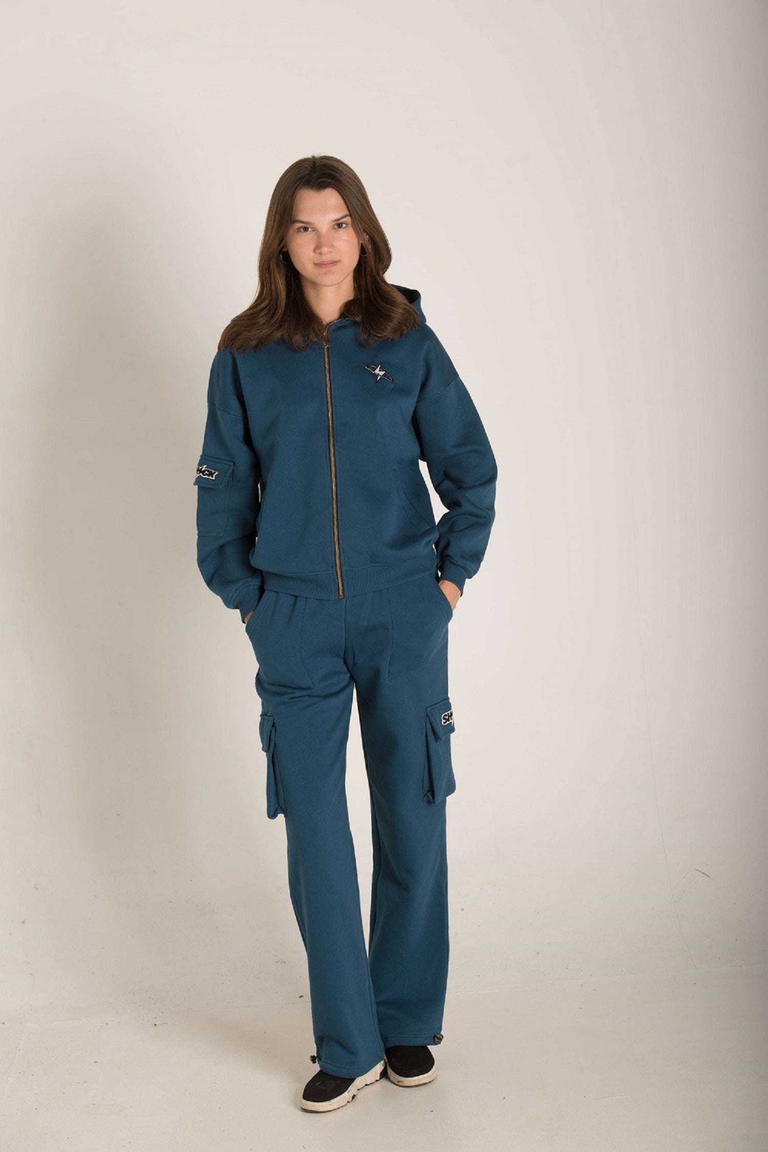 Shuck Embroidery Sweatpant W23WSP324