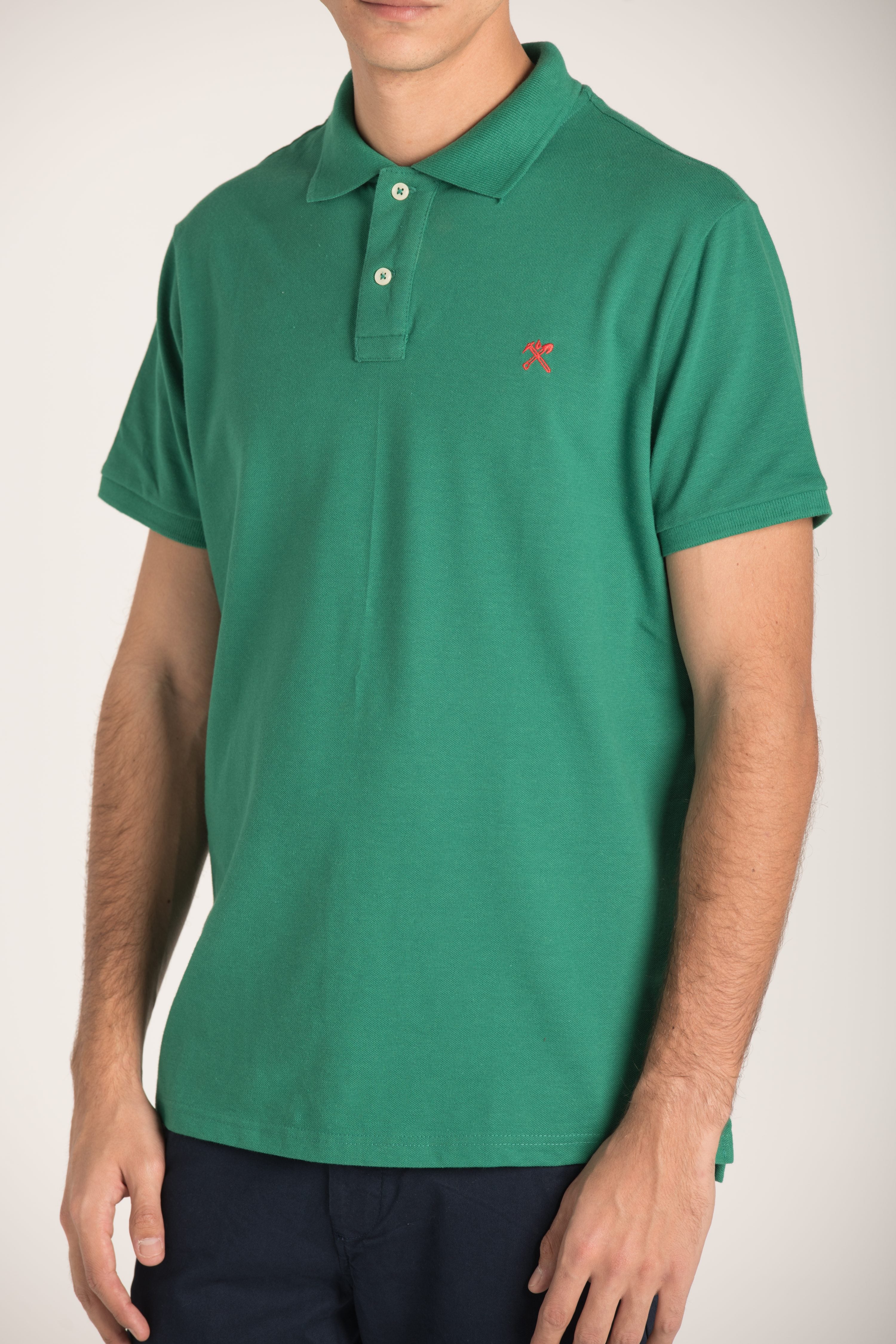 BASIC POLO WITH CONTRAST LOGO S23M162