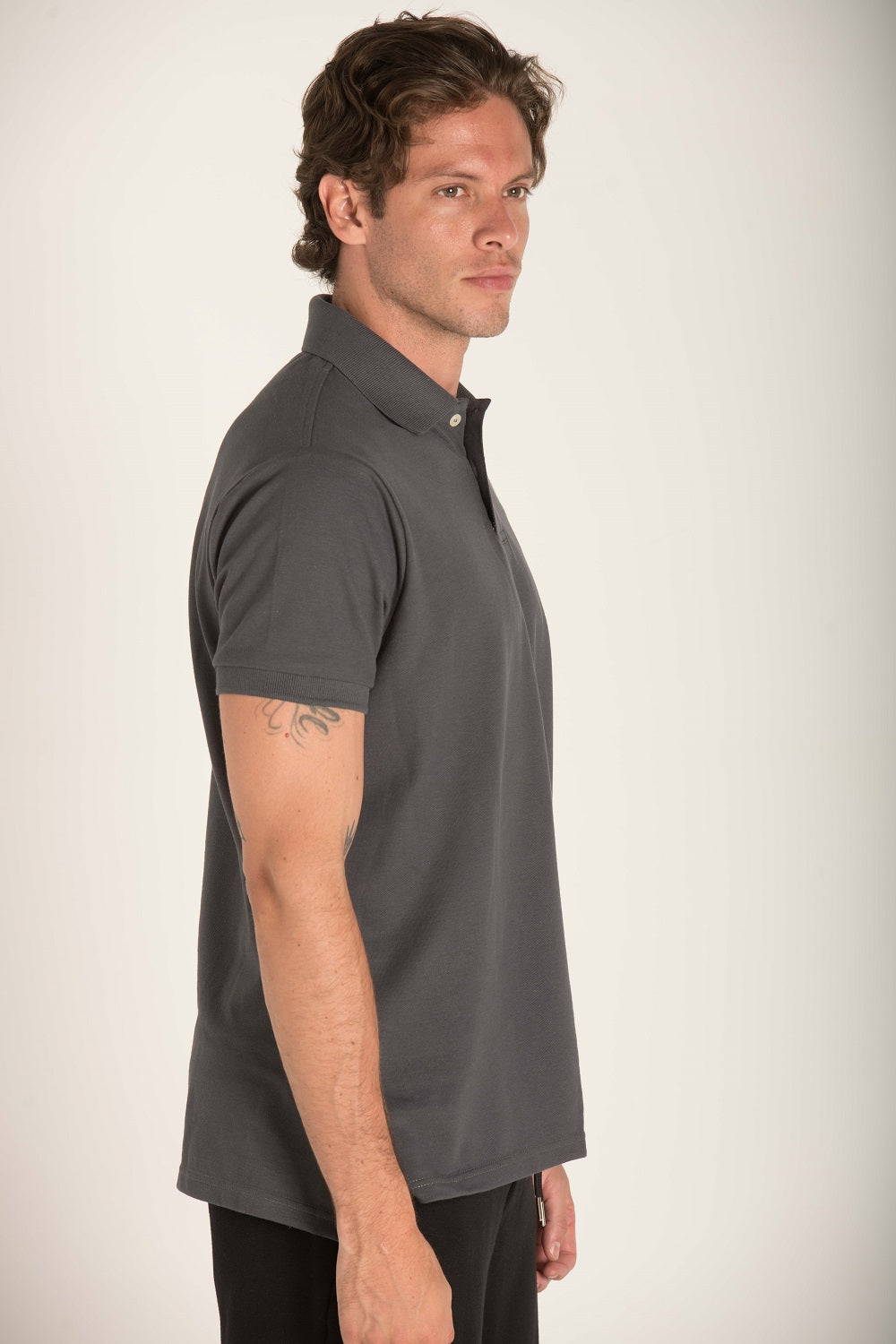 BASIC POLO WITH CONTRAST LOGO S23M162