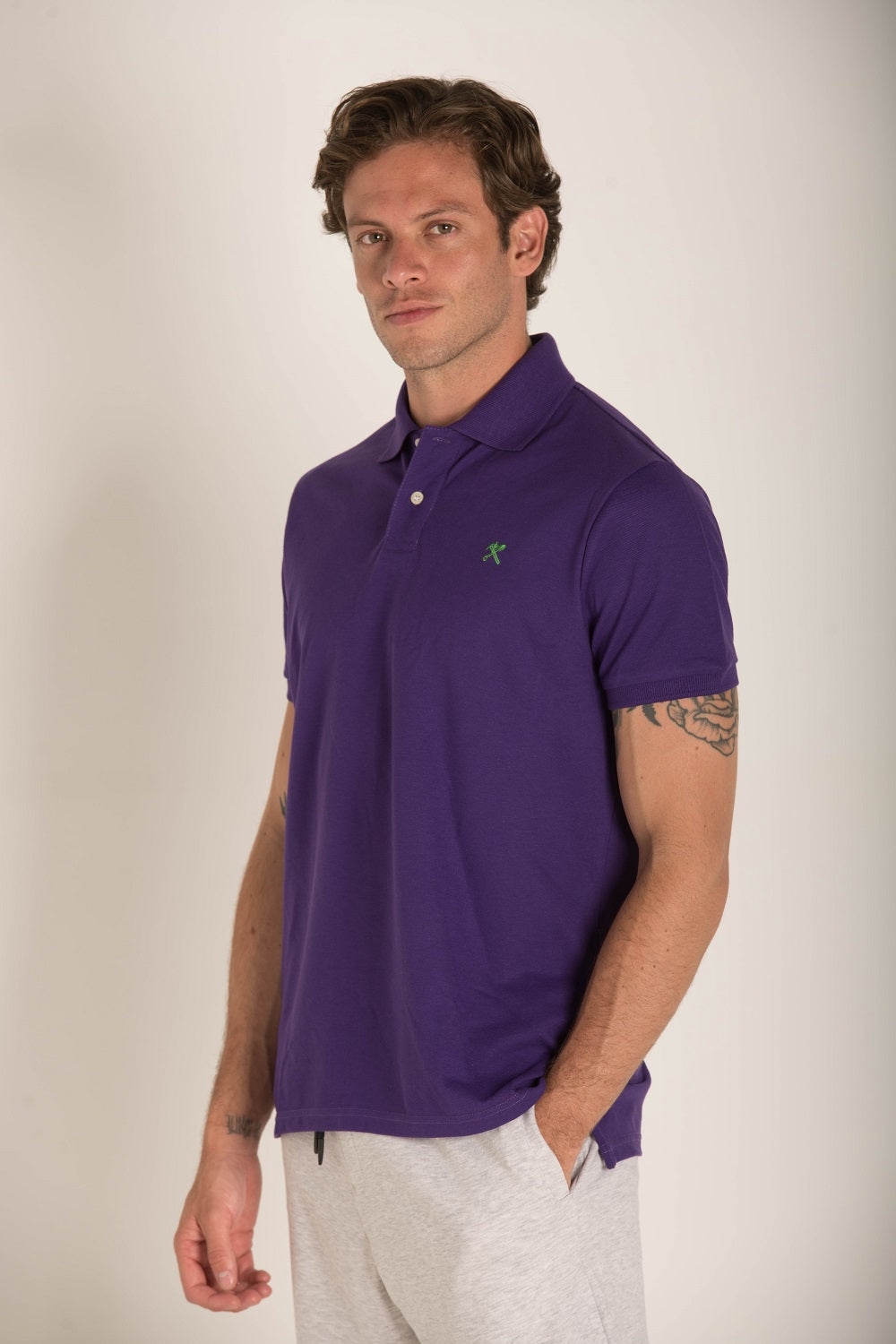 BASIC POLO WITH CONTRAST LOGO S23M162