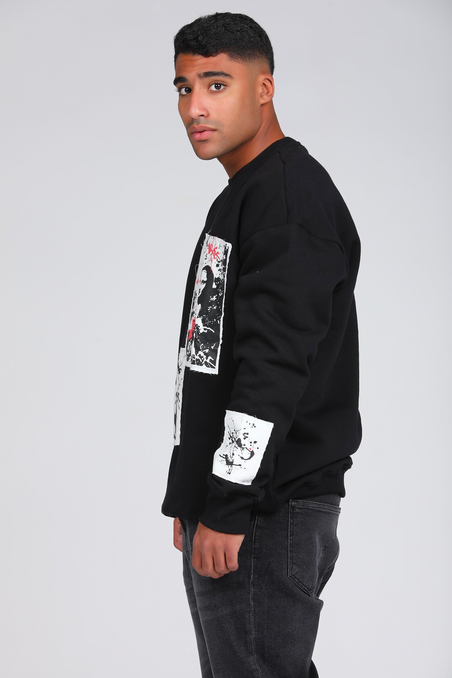 PATCHED SWEATSHIRT W24MSW111