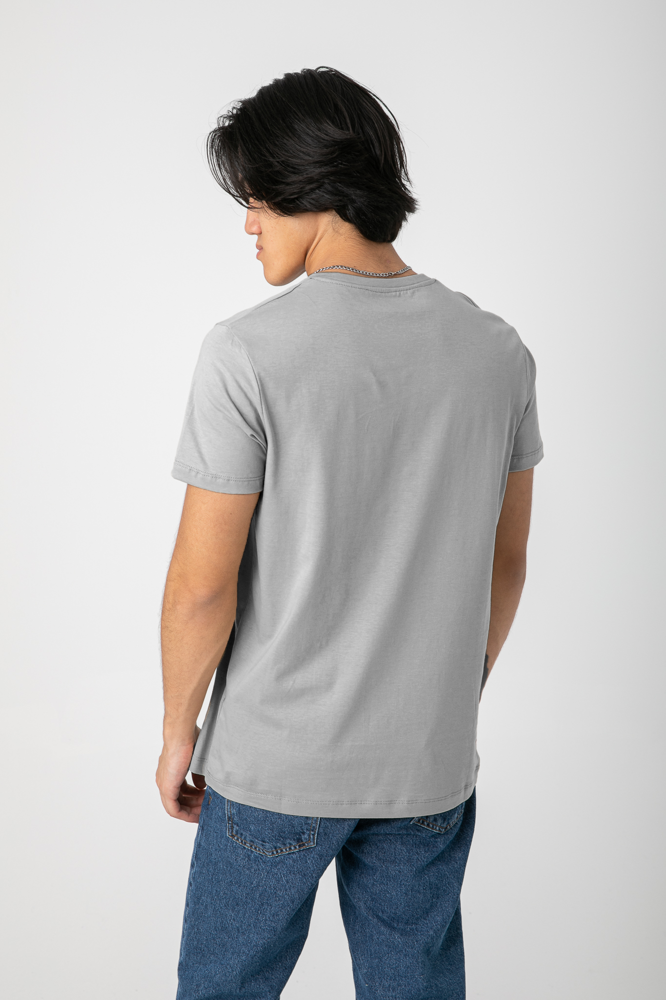 V.NECK T-SHIRT WITH LOGO S22M412