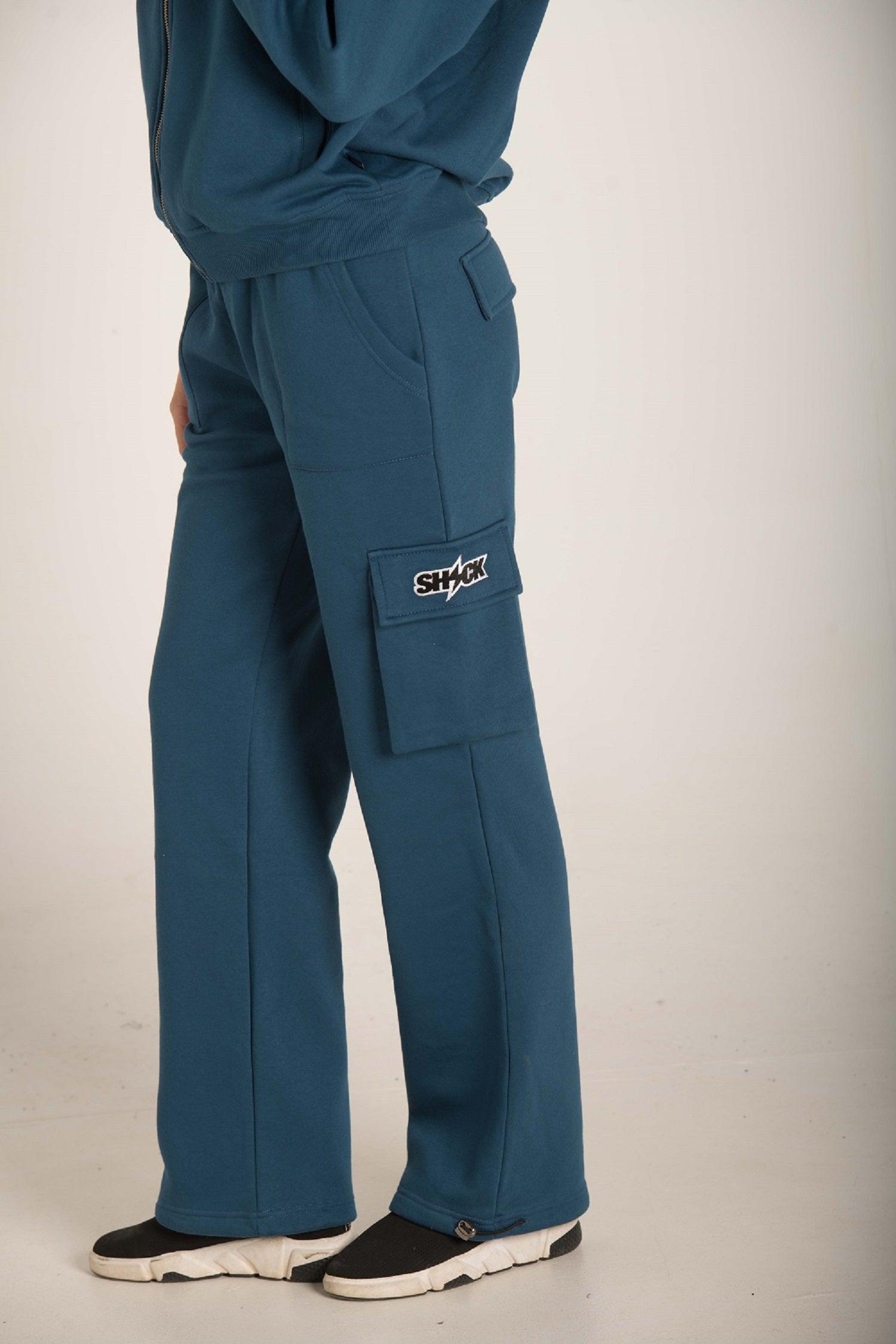 Shuck Embroidery Sweatpant W23WSP324