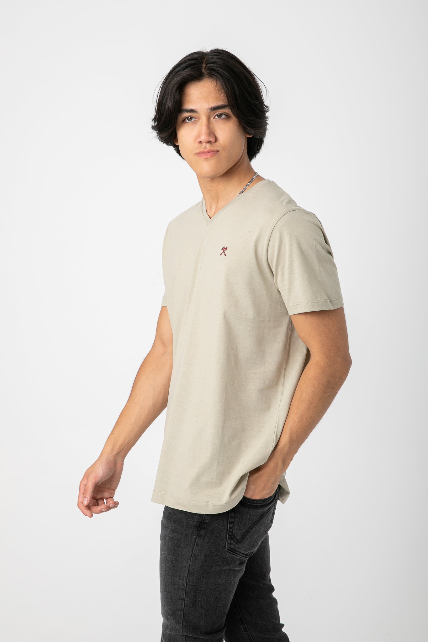 V.NECK T-SHIRT WITH LOGO S22M412