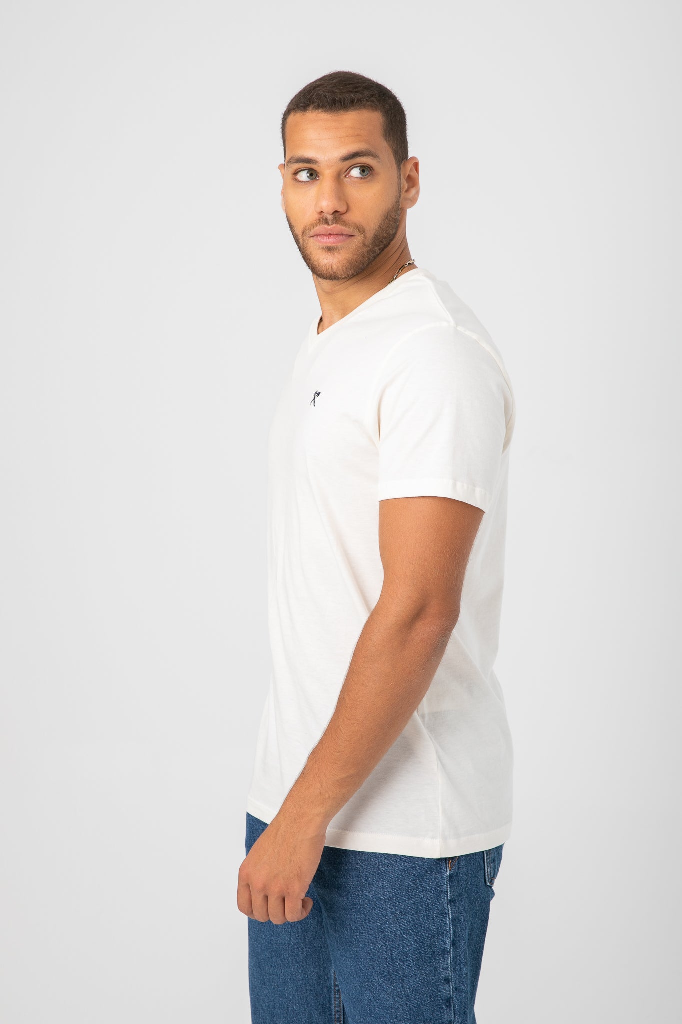 V.NECK T-SHIRT WITH LOGO S22M412