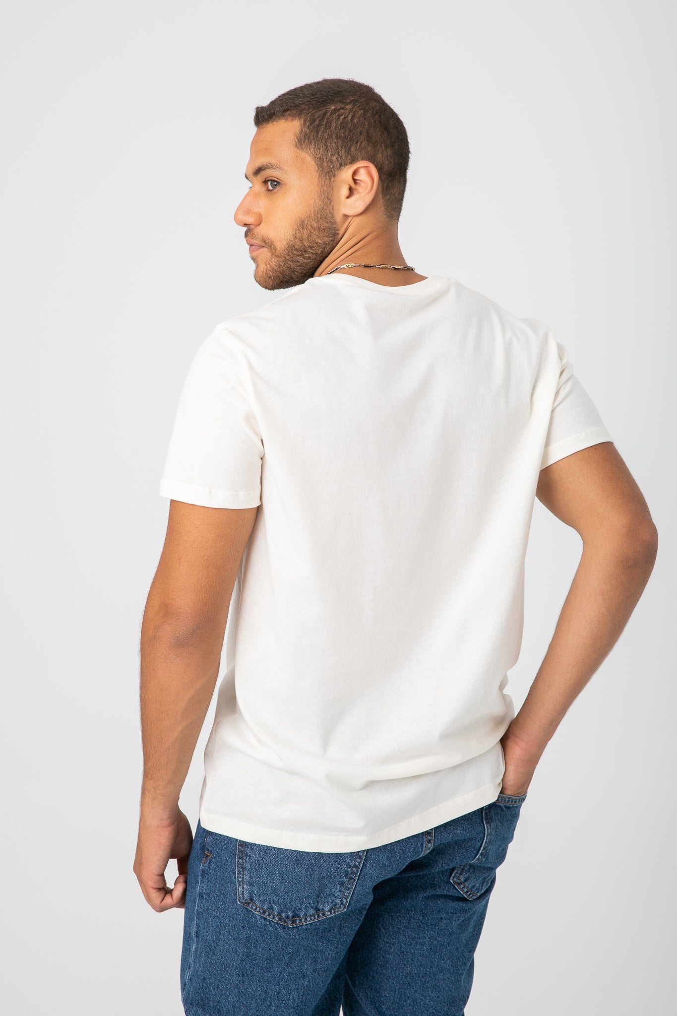 V.NECK T-SHIRT WITH LOGO S22M412