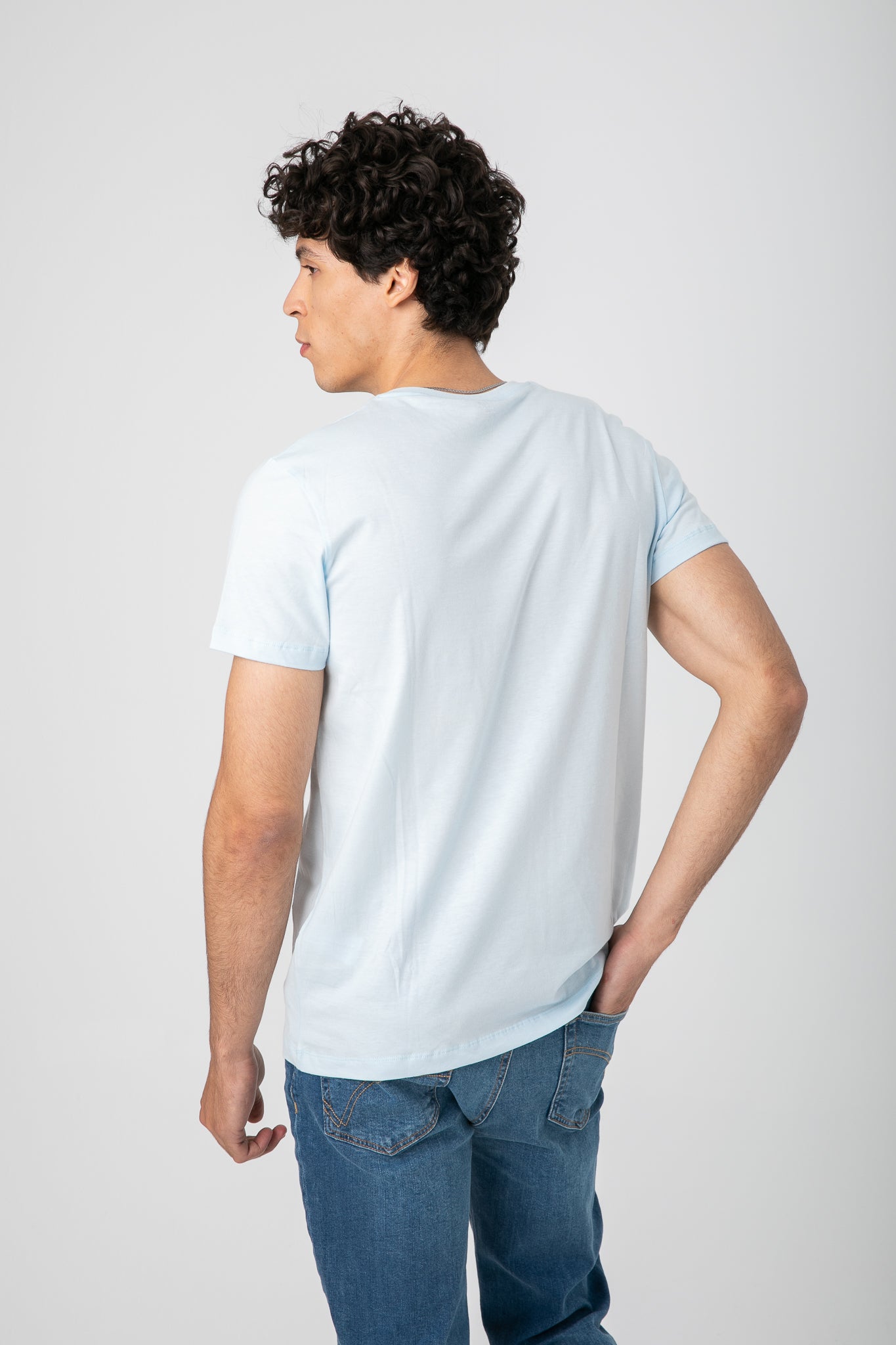 V.NECK T-SHIRT WITH LOGO S22M412