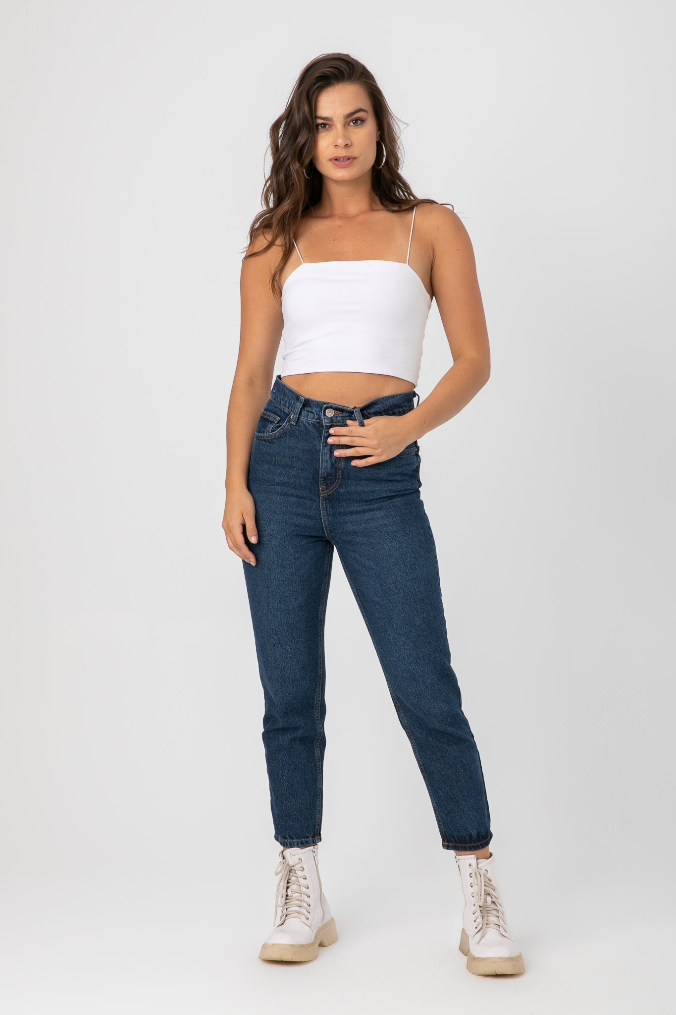 WOMEN JEANS MOM FIT