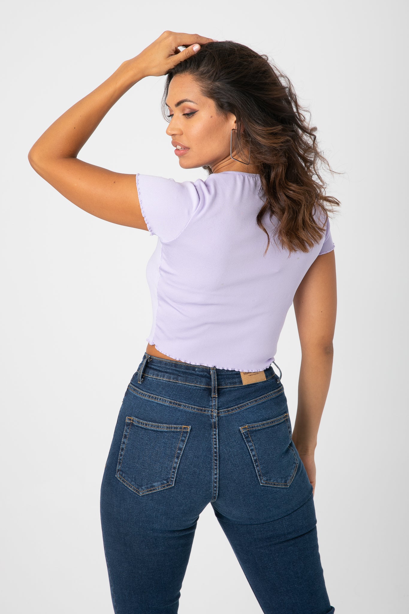 ROUND NECK RIBBED CROPPED TOP s22w068
