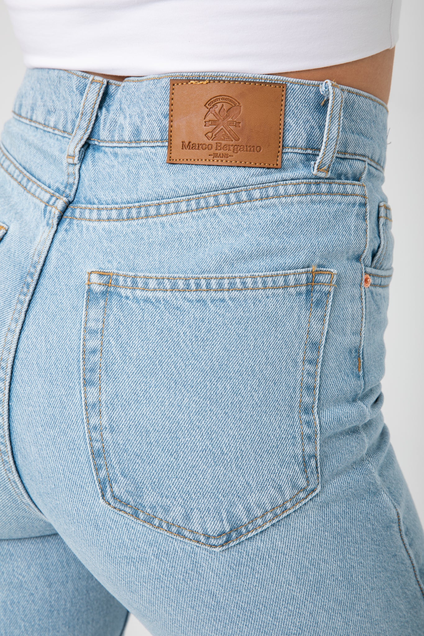 Women Jeans Mom Fit