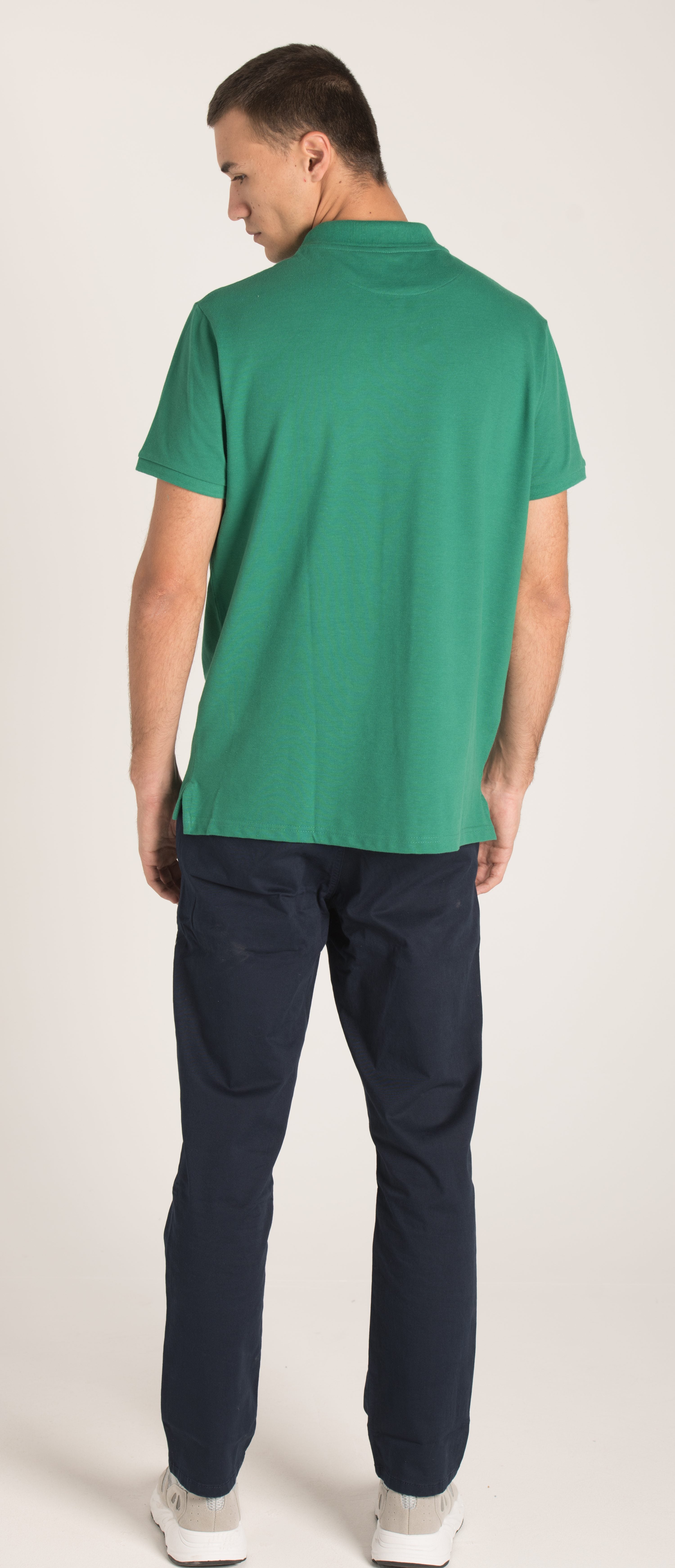 BASIC POLO WITH CONTRAST LOGO S23M162