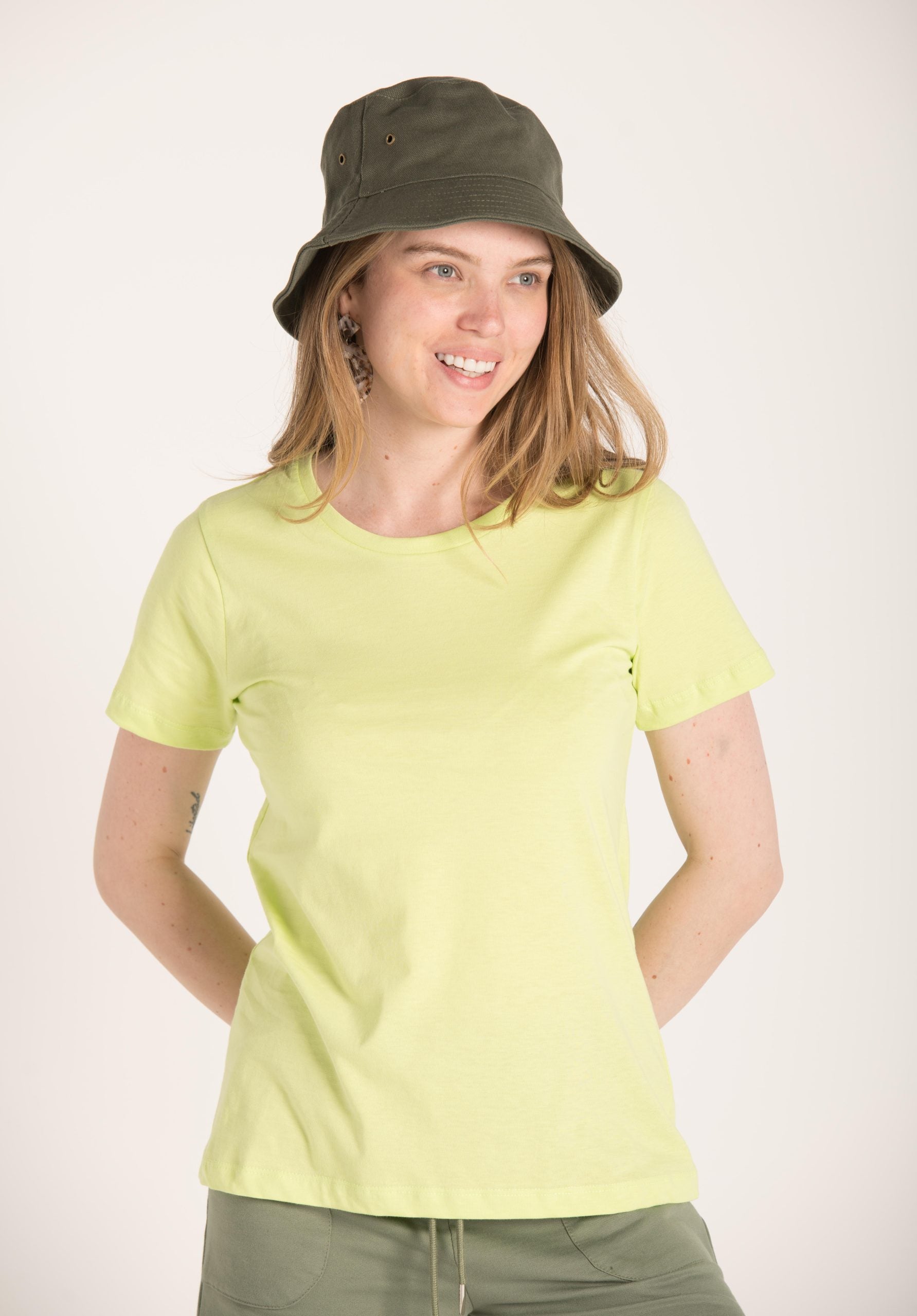 CREW NECK SHORT SLEEVE TOP S23W333
