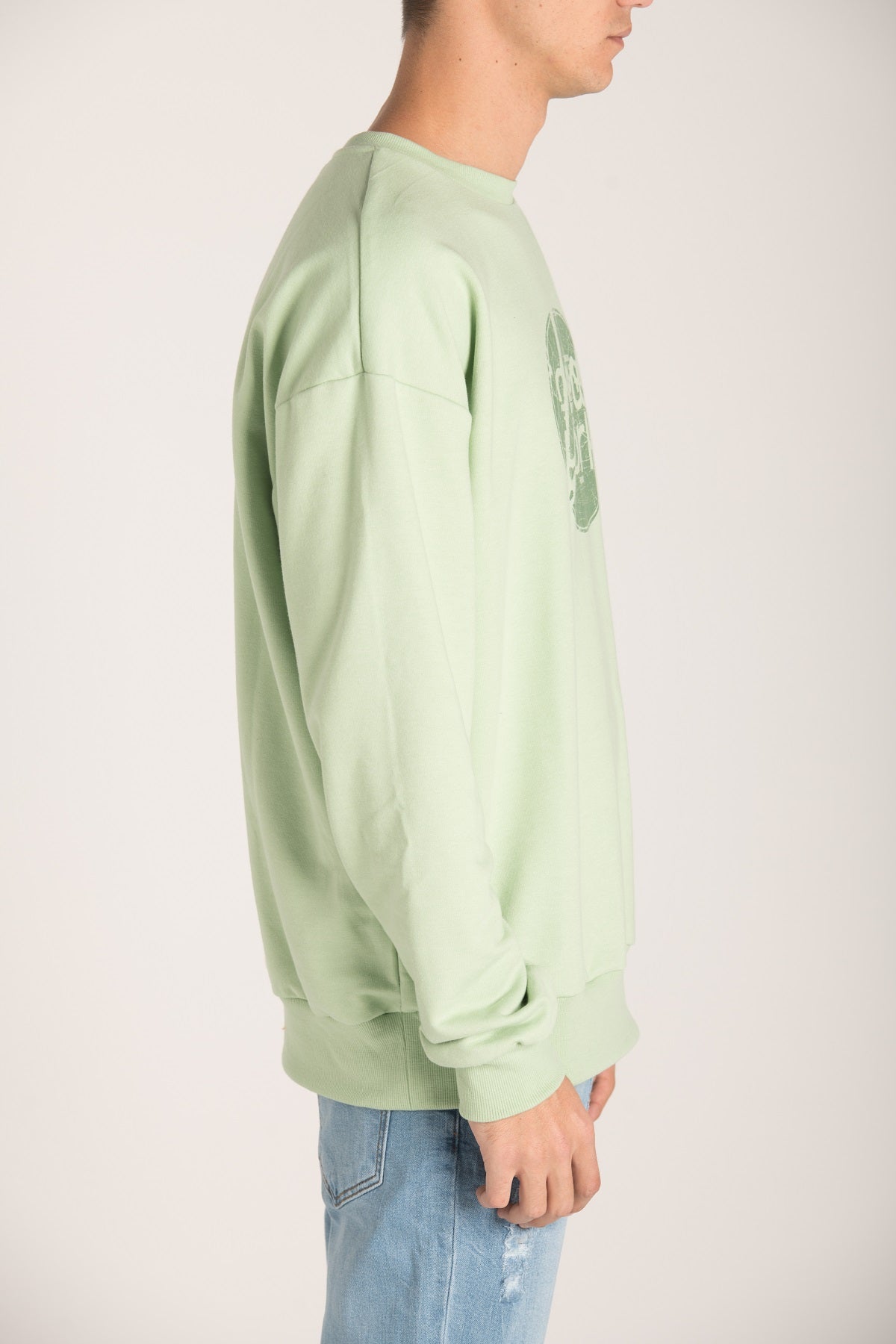 FRONT PRINT R-NECK SWEATSHIRT W23M030