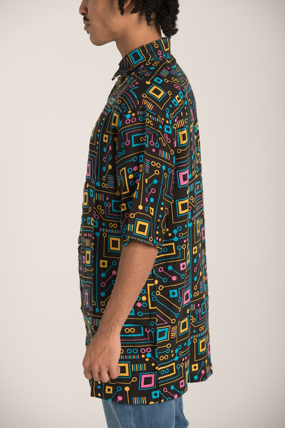 BLACK SHIRT WITH ALLOVER PRIN S24M575