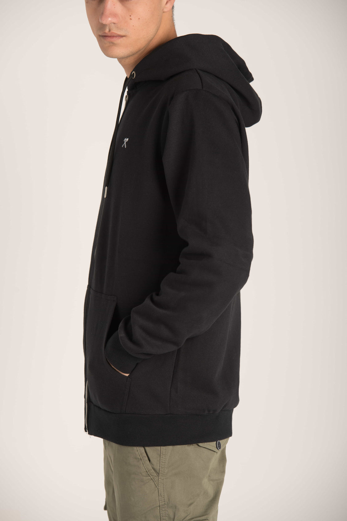 HOODIE SWEATSHIRT WITH ZIPPER W23M001