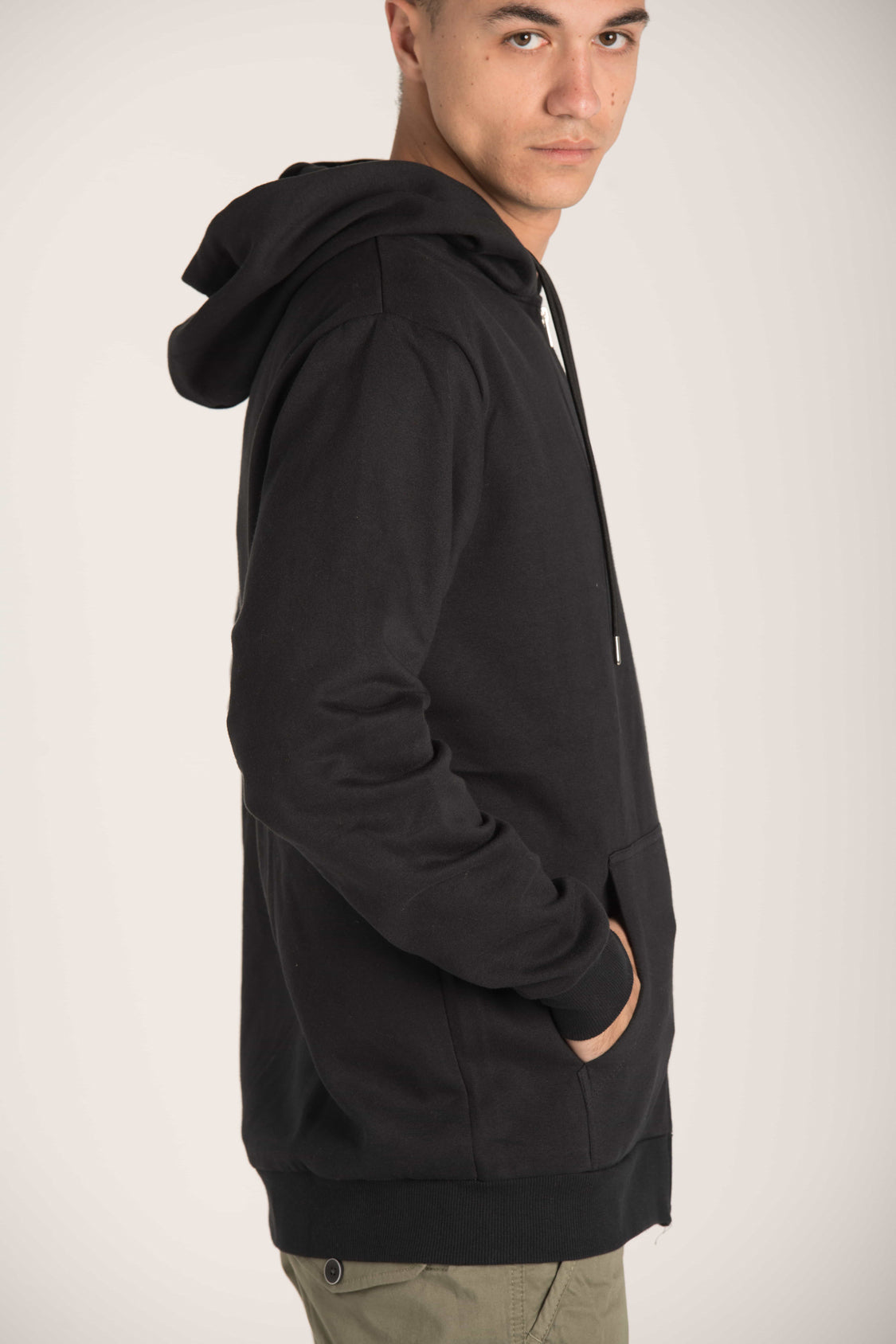 HOODIE SWEATSHIRT WITH ZIPPER W23M001