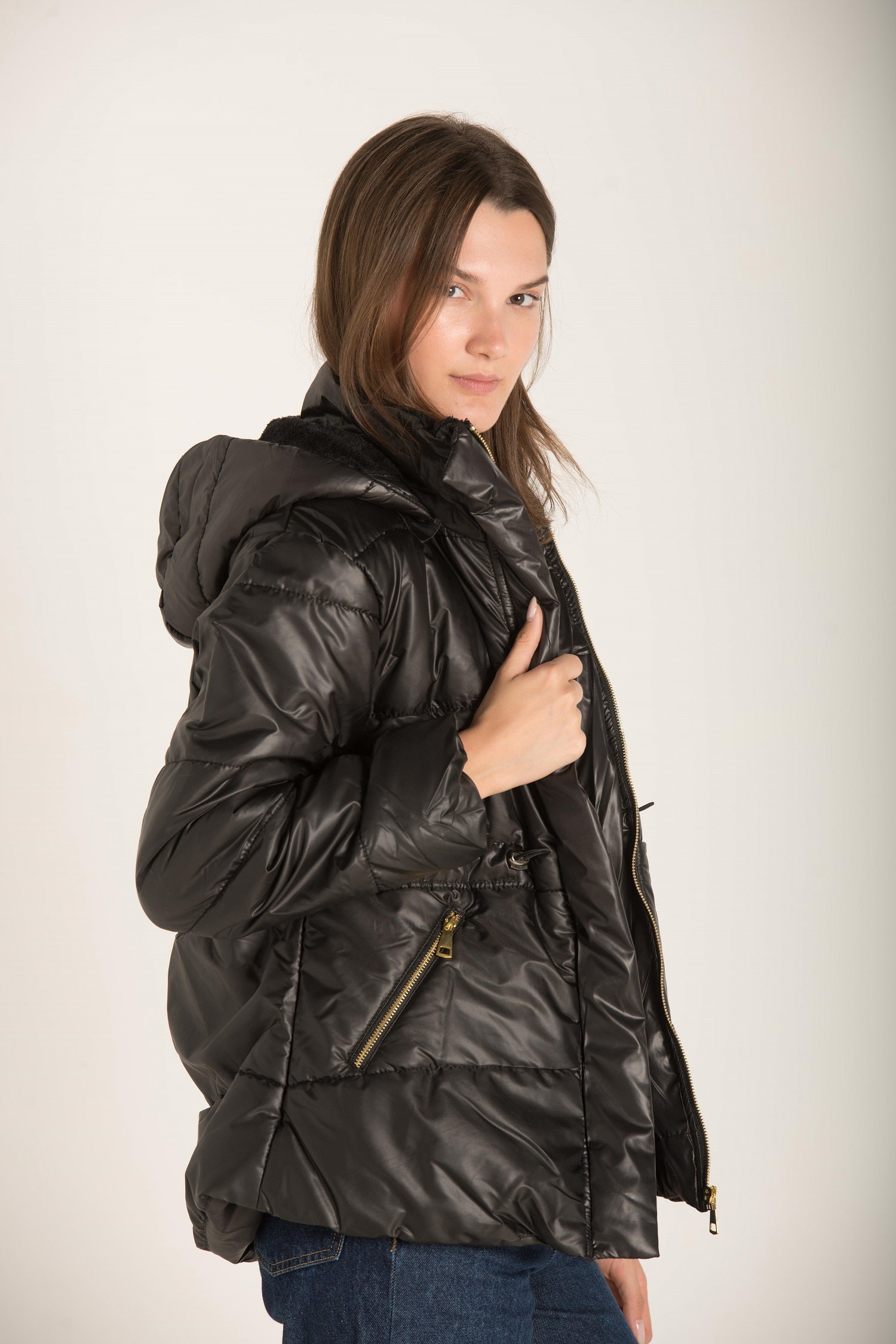 Hooded Zip Up Puffer Jacket W23WJK343