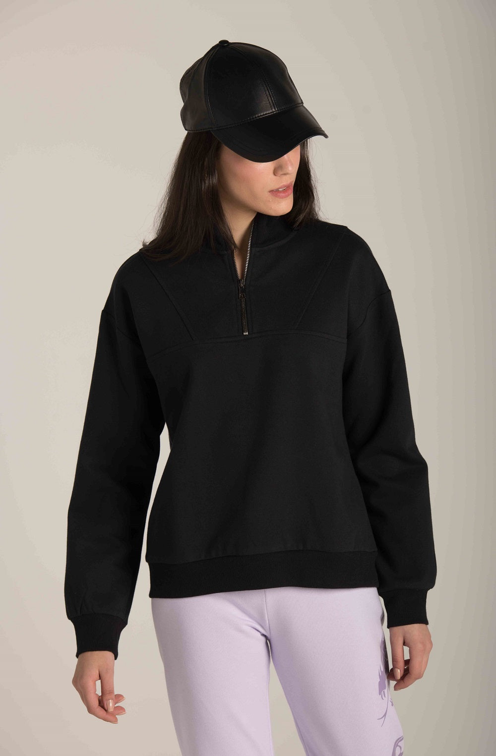 HIGH COLLAR ZIP SWEATSHIRT W23WSW574